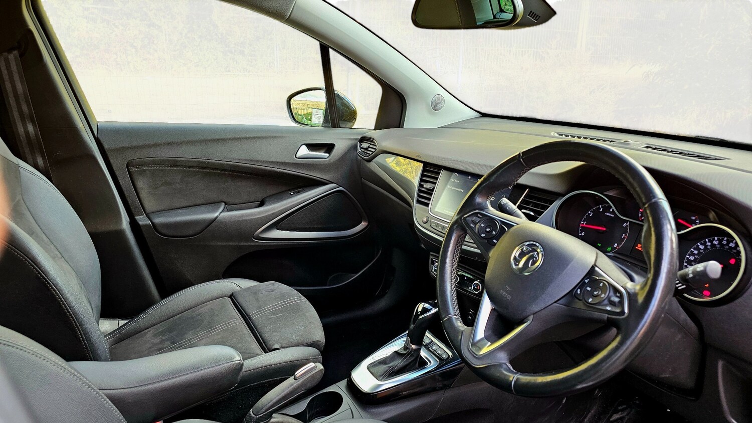 Used Vauxhall Crossland 2024 for sale - 77459681: Photo 12