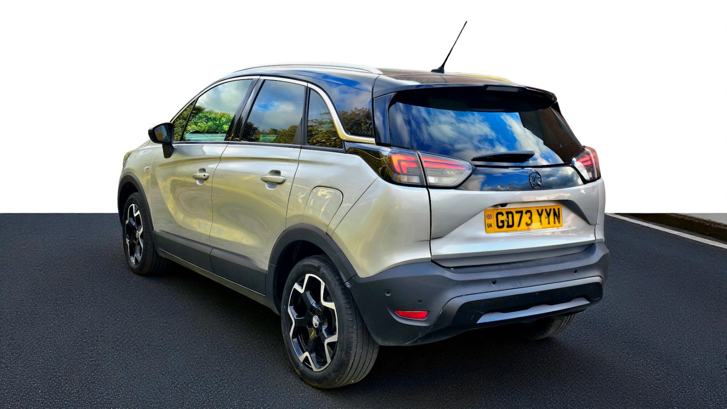 Used Vauxhall Crossland 2024 for sale - 76366787: Photo 5