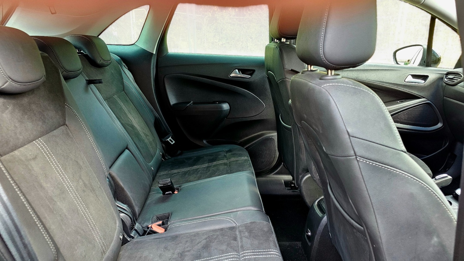 Used Vauxhall Crossland 2024 for sale - 76366787: Photo 8
