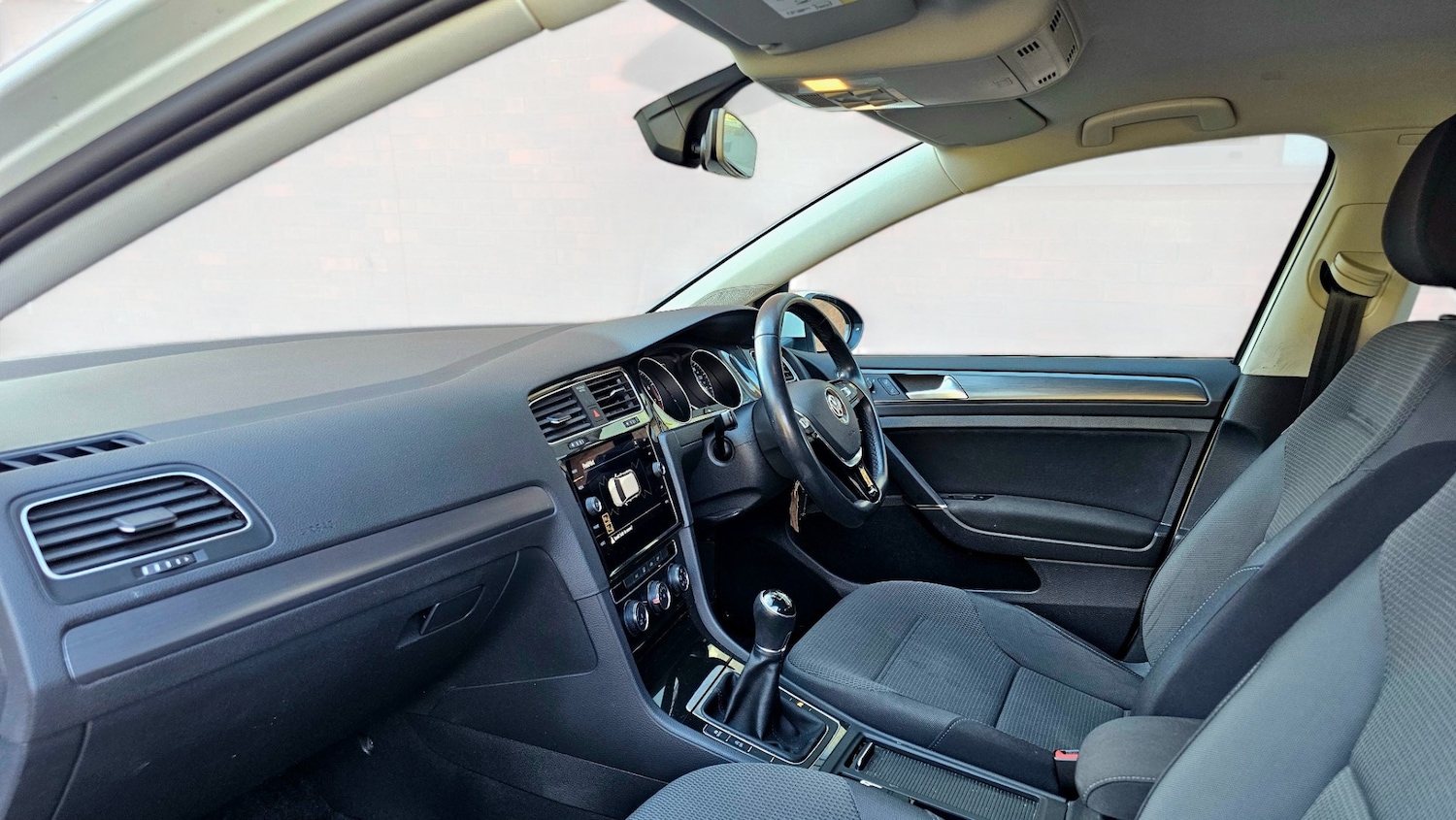 Used Volkswagen Golf 2018 for sale - 76379465: Photo 11