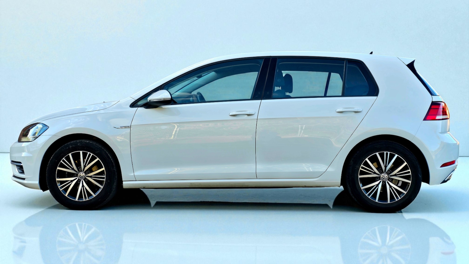 Used Volkswagen Golf 2018 for sale - 76379465: Photo 6