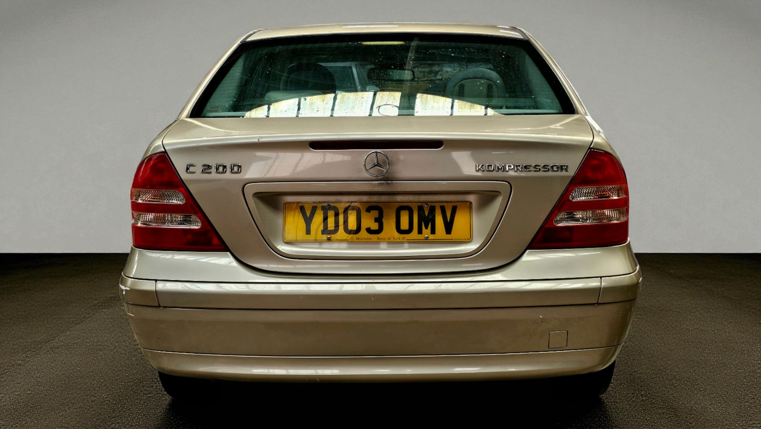 Used Mercedes-Benz C Class 2003 for sale - 76379461: Photo 4