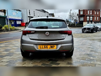 Used Vauxhall Astra 2016 for sale - 78242325: Photo