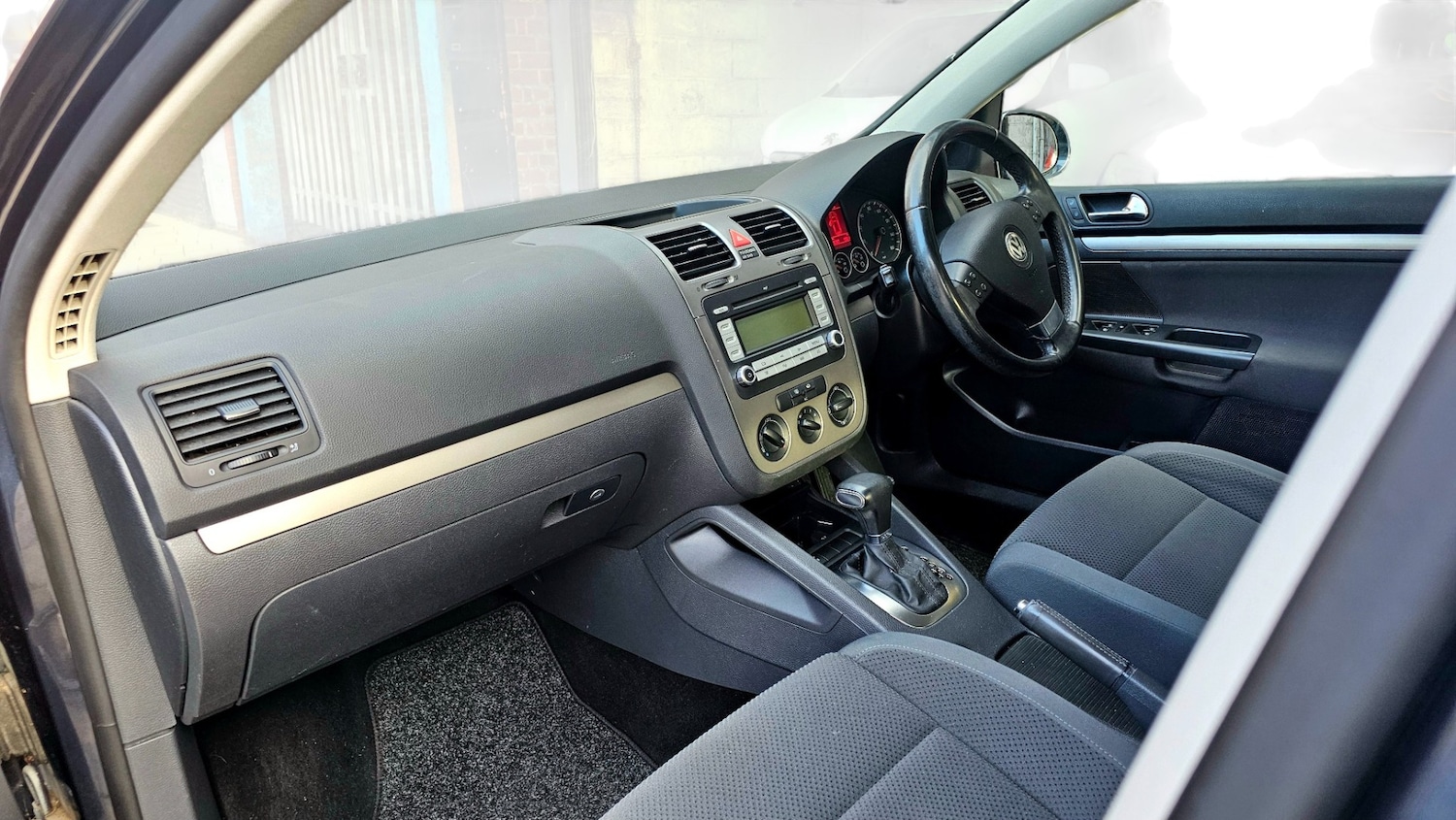 Used Volkswagen Golf 2008 for sale - 76638081: Photo 8