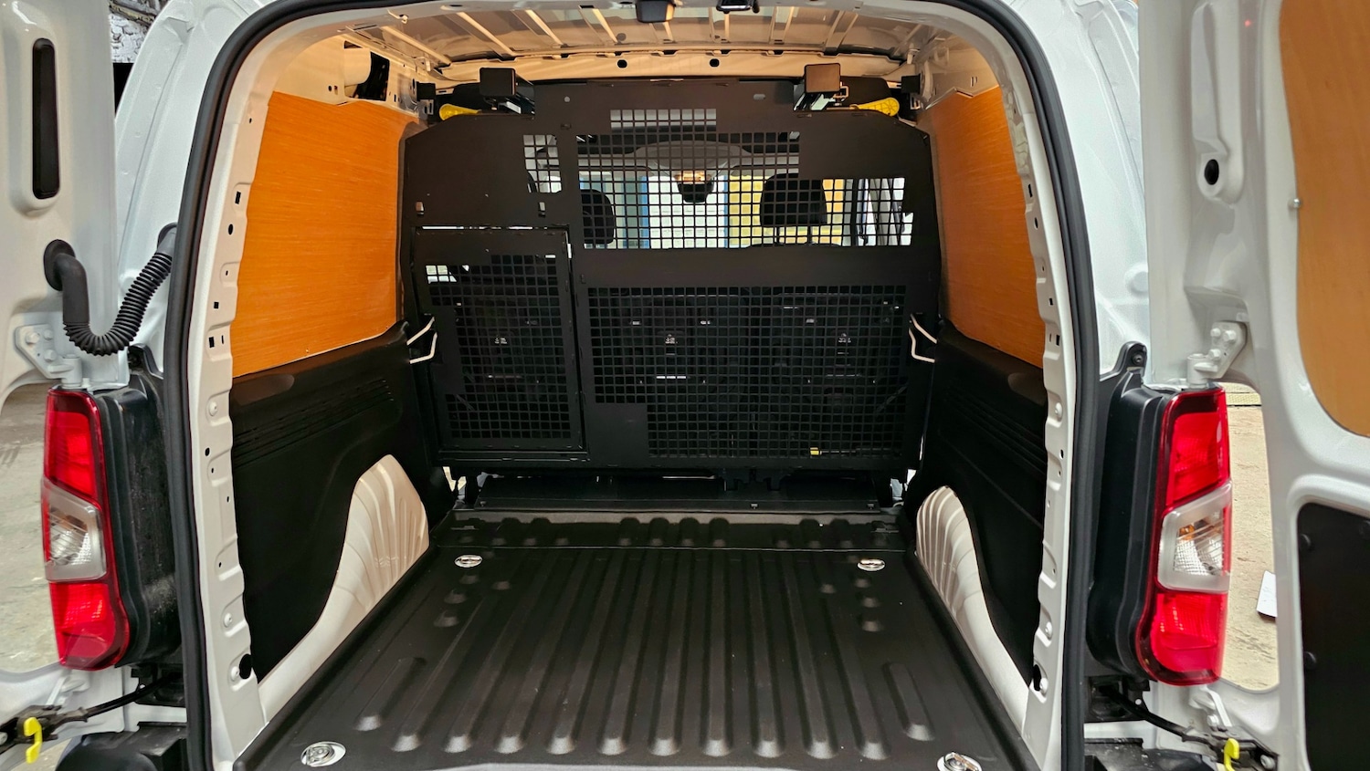 Used Vauxhall Combo 2024 for sale - 76613666: Photo 18