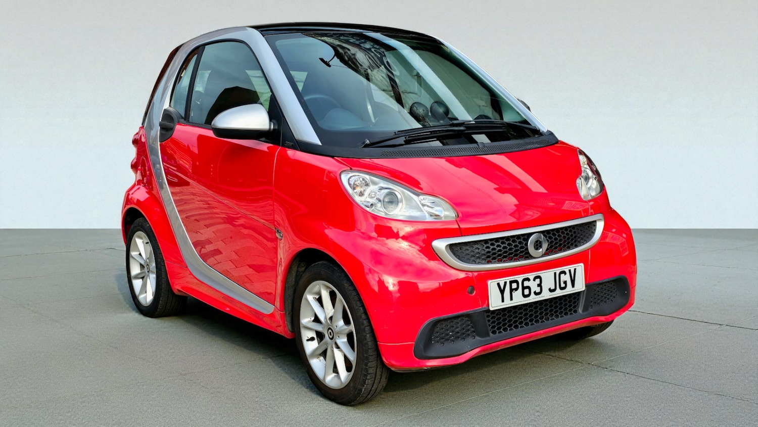 Used smart fortwo 2013 for sale - 76091942: Photo 1