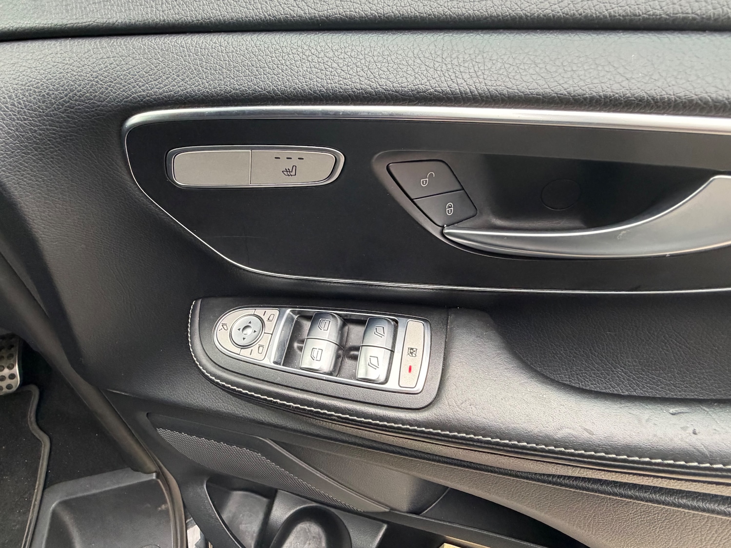 Used Mercedes-Benz V-Class 2021 for sale - 77989848: Photo 12