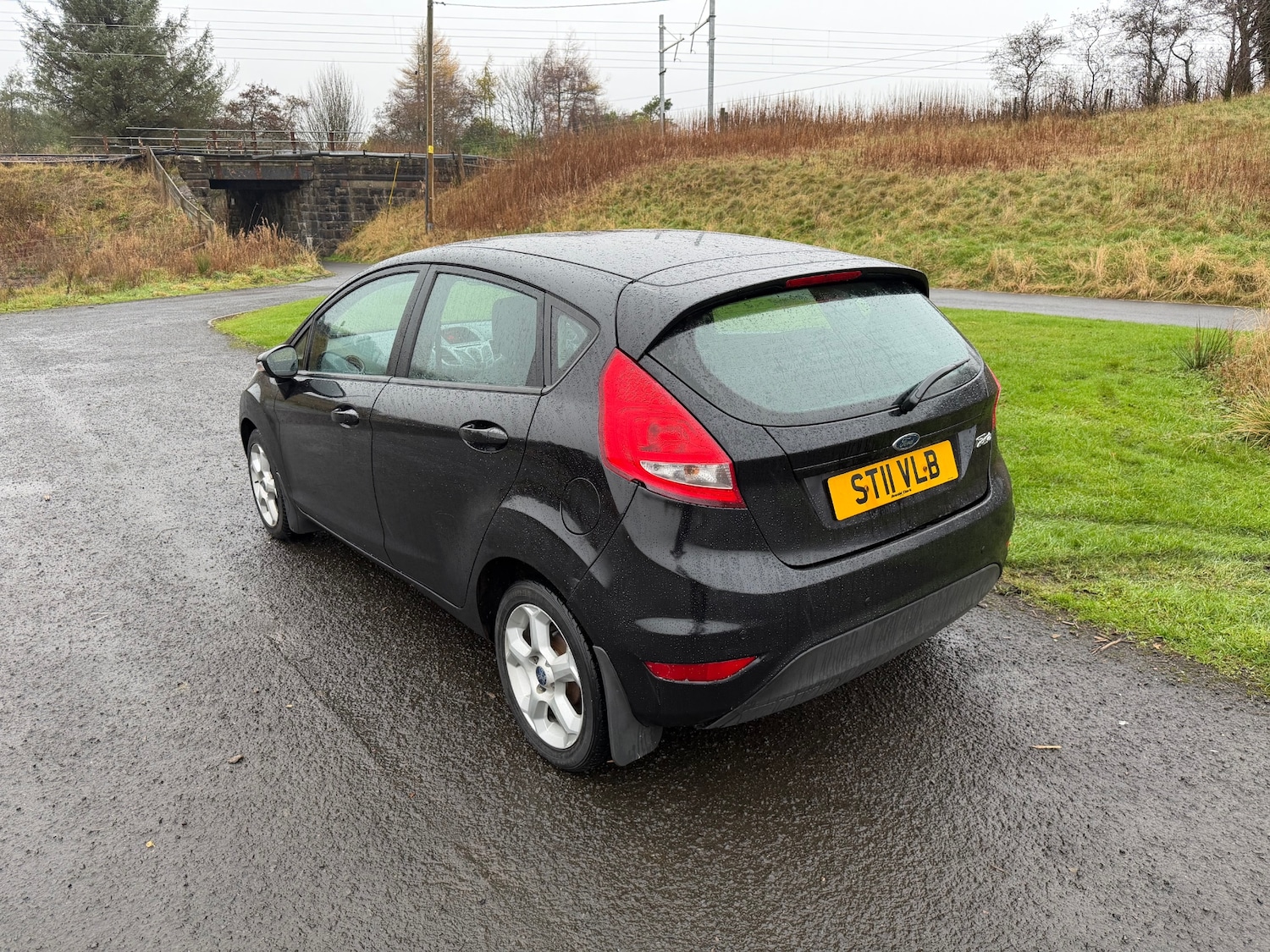 Used Ford Fiesta 2011 for sale - 76618452: Photo 5