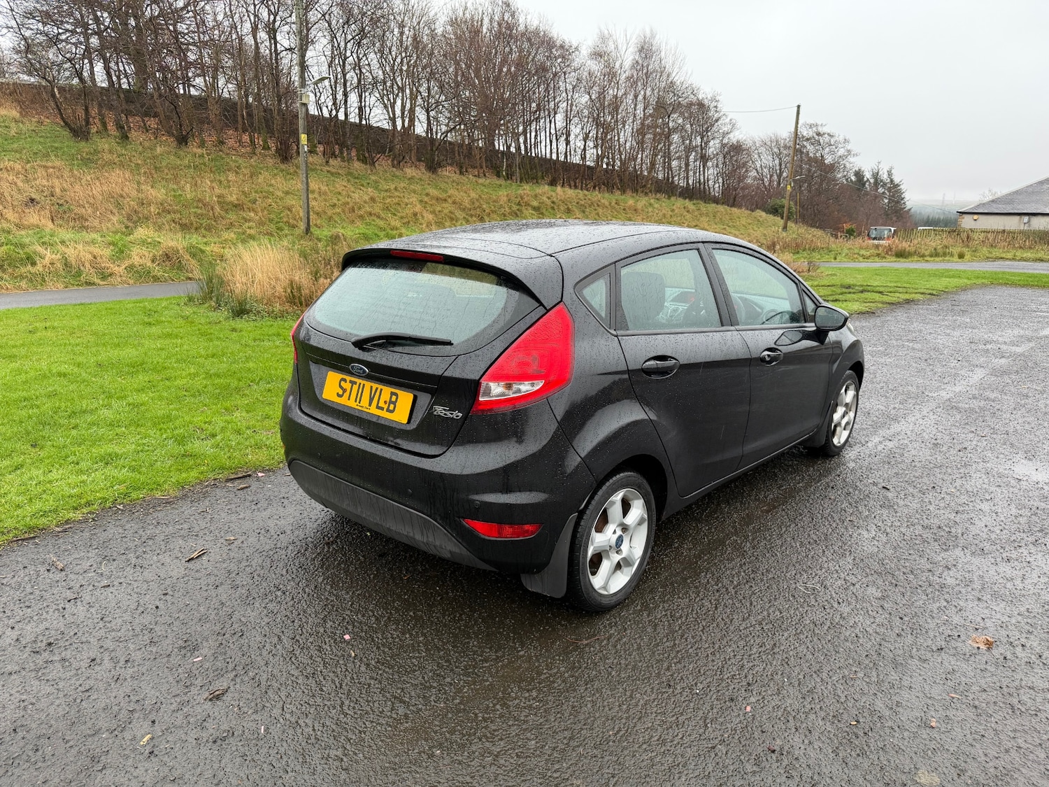 Used Ford Fiesta 2011 for sale - 76618452: Photo 6