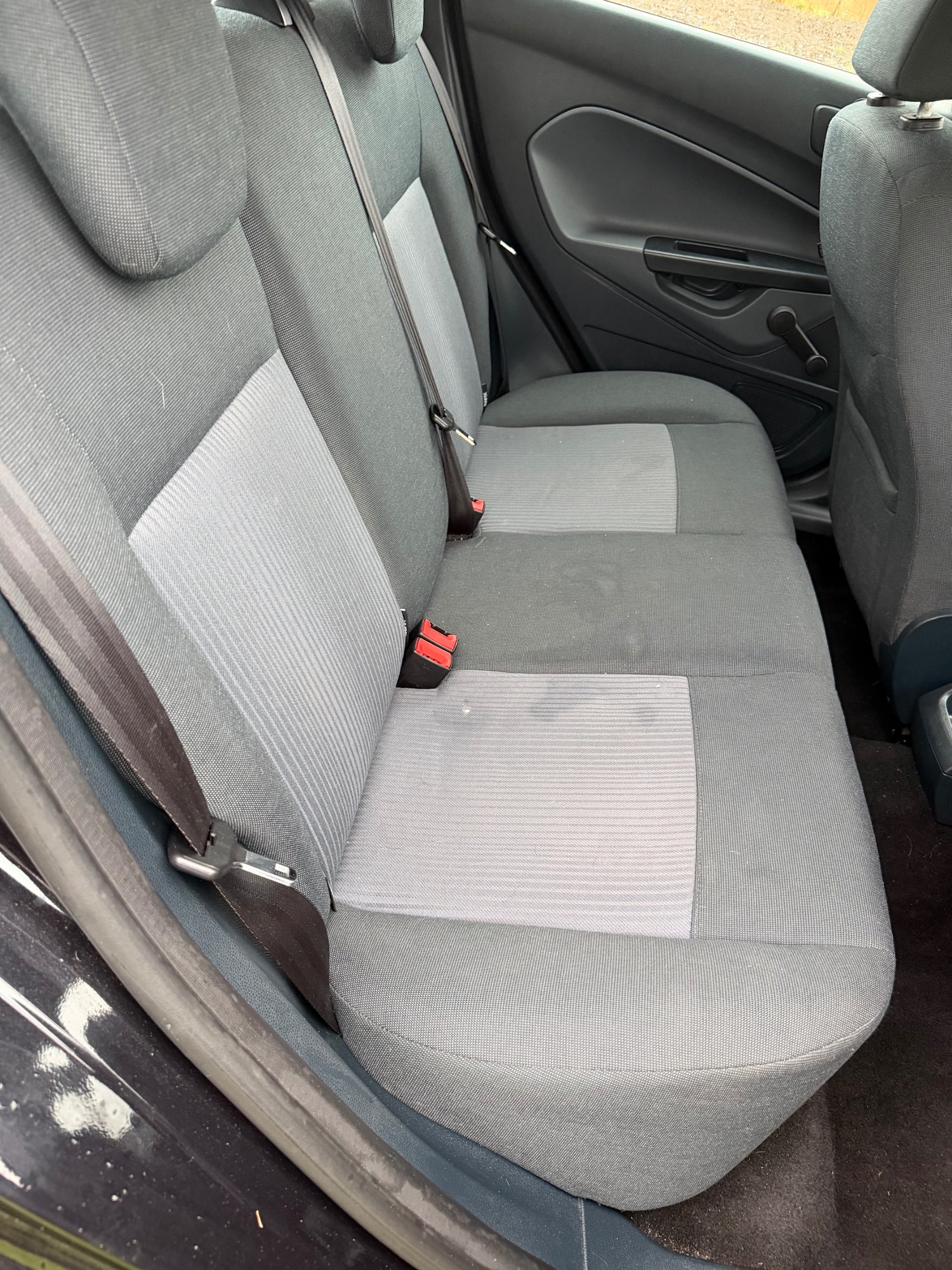 Used Ford Fiesta 2011 for sale - 76618452: Photo 8