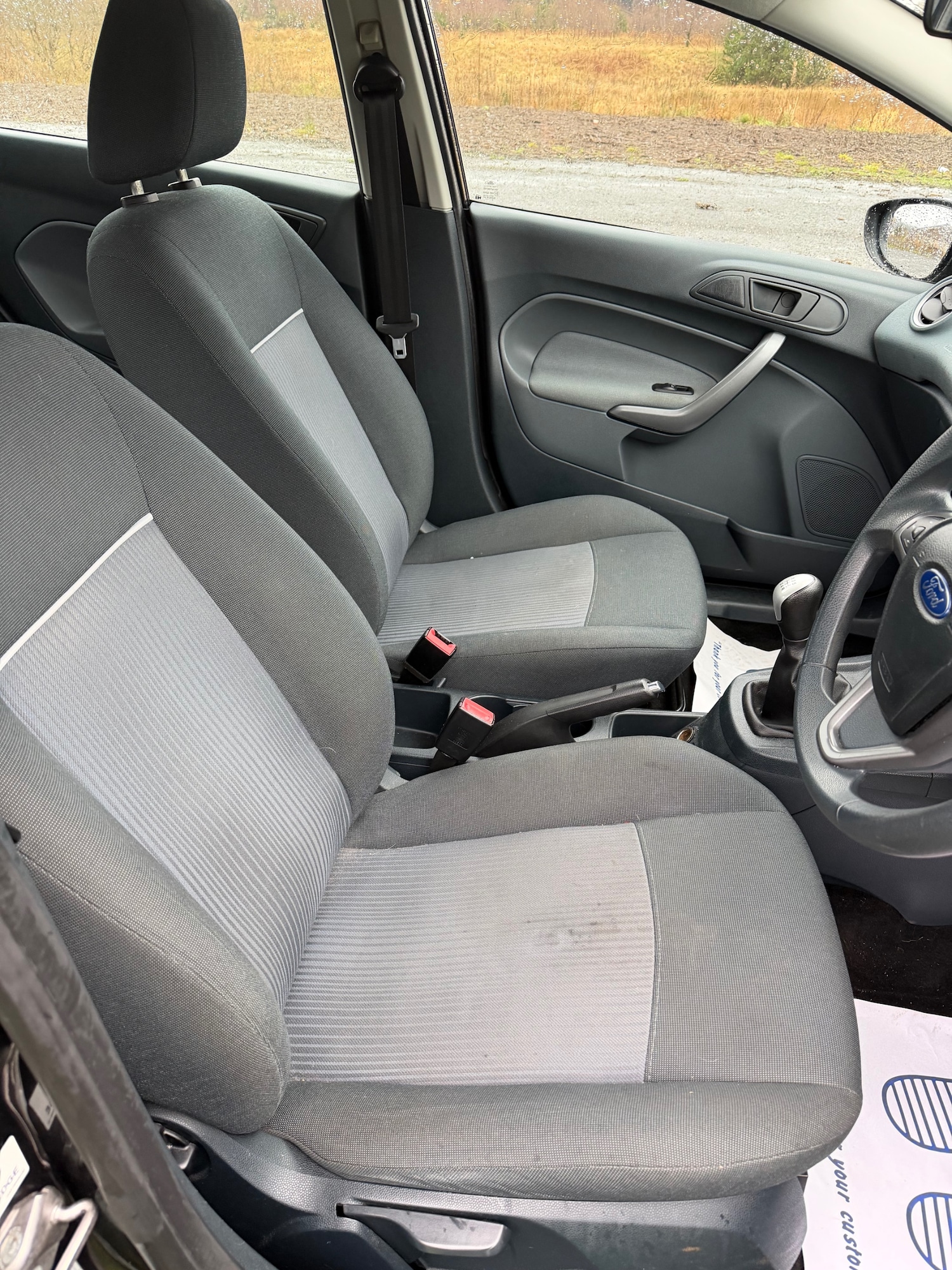 Used Ford Fiesta 2011 for sale - 76618452: Photo 9