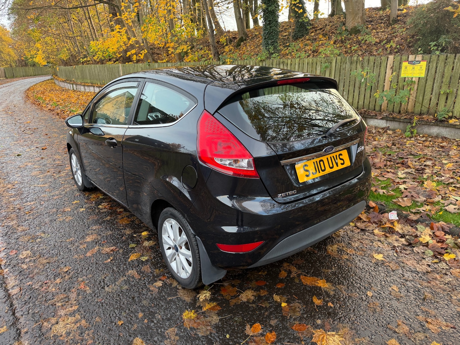 Used Ford Fiesta 2010 for sale - 76536304: Photo 4