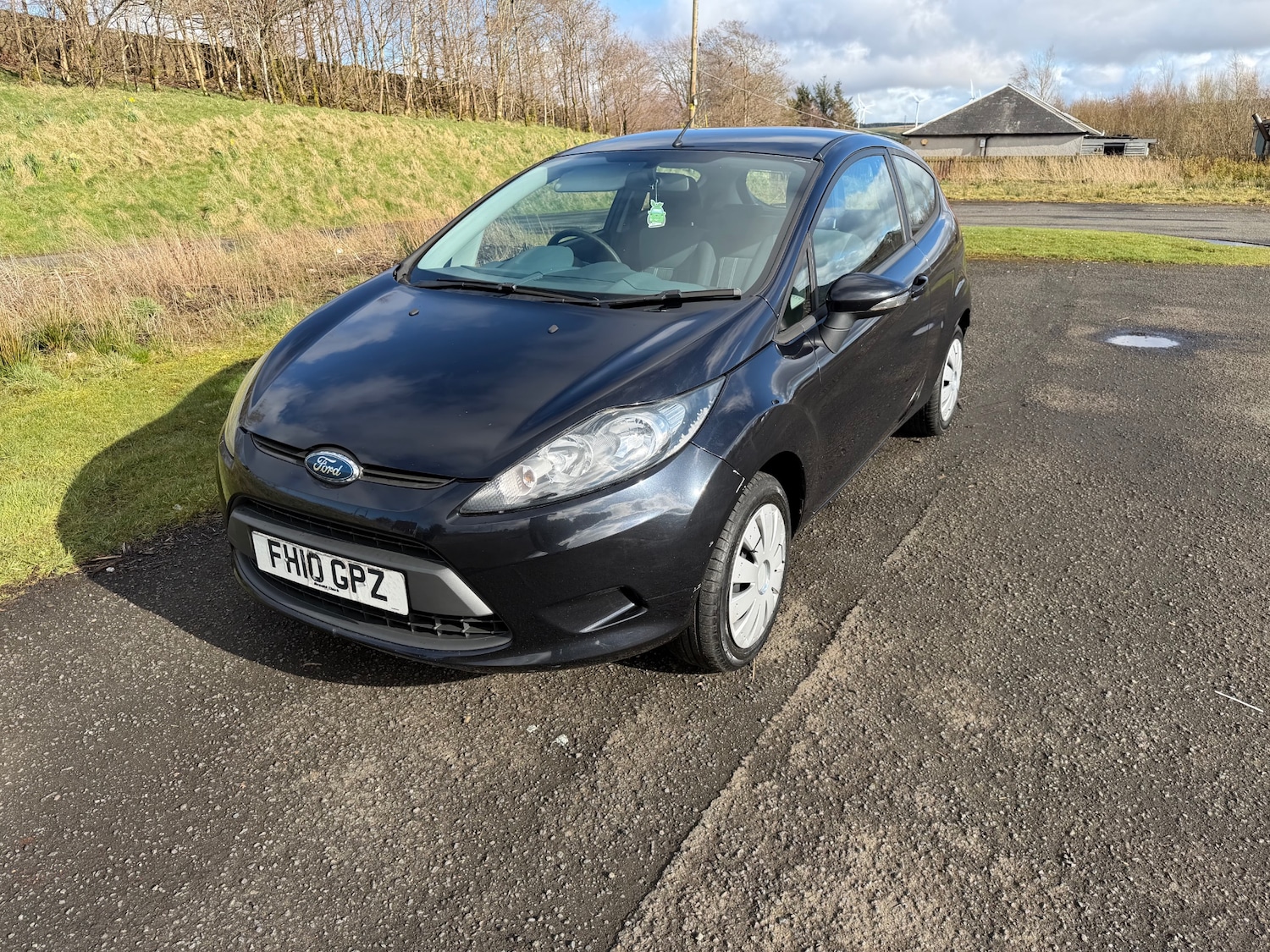 Used Ford Fiesta 2010 for sale - 78199463: Photo 2