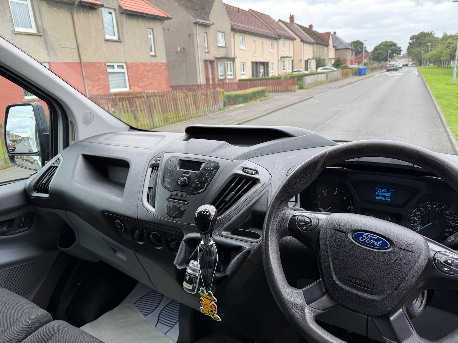 Used Ford Transit Custom 2015 for sale - 76471374: Photo 8