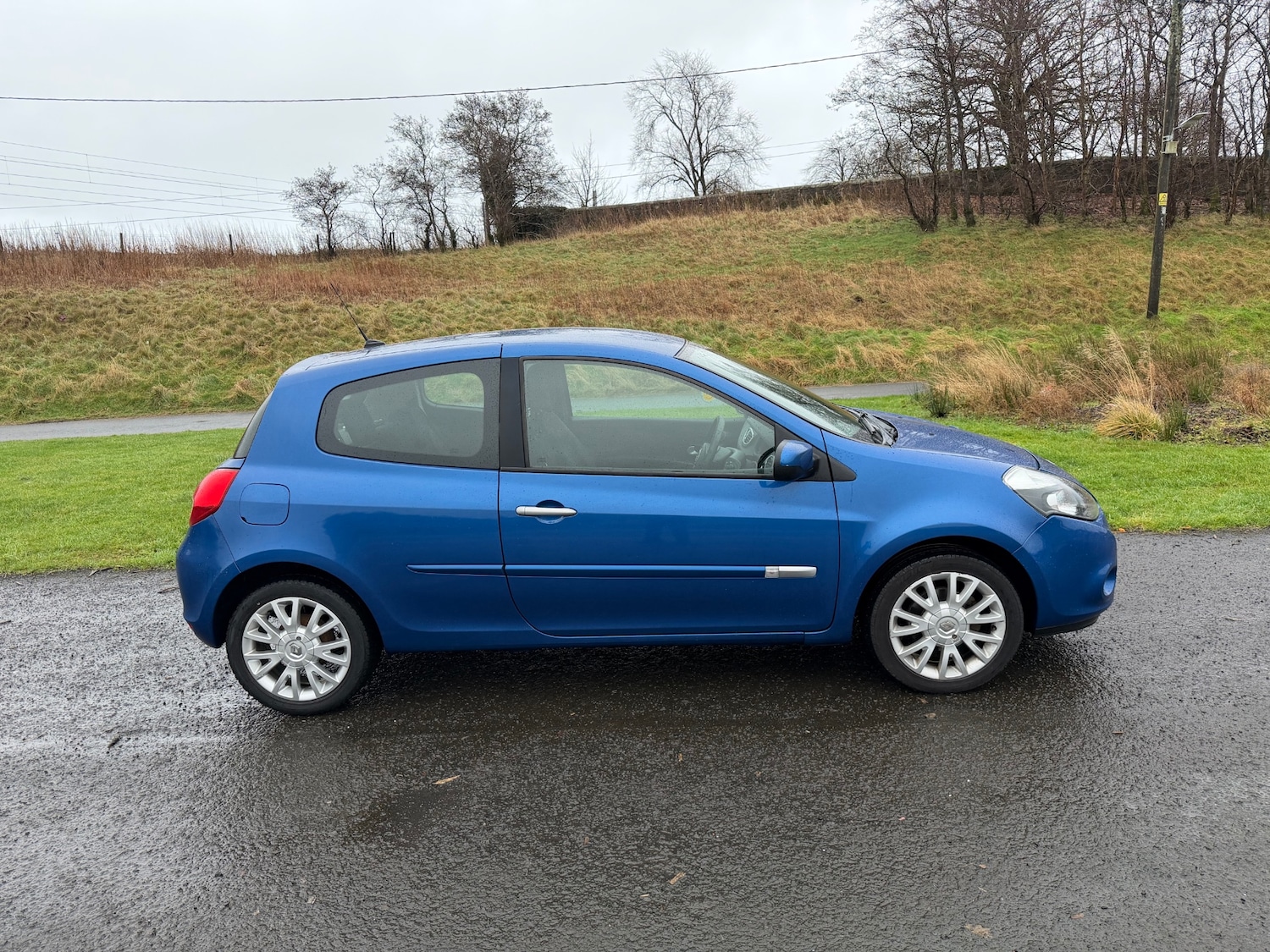 Used Renault Clio 2010 for sale - 76974678: Photo 3