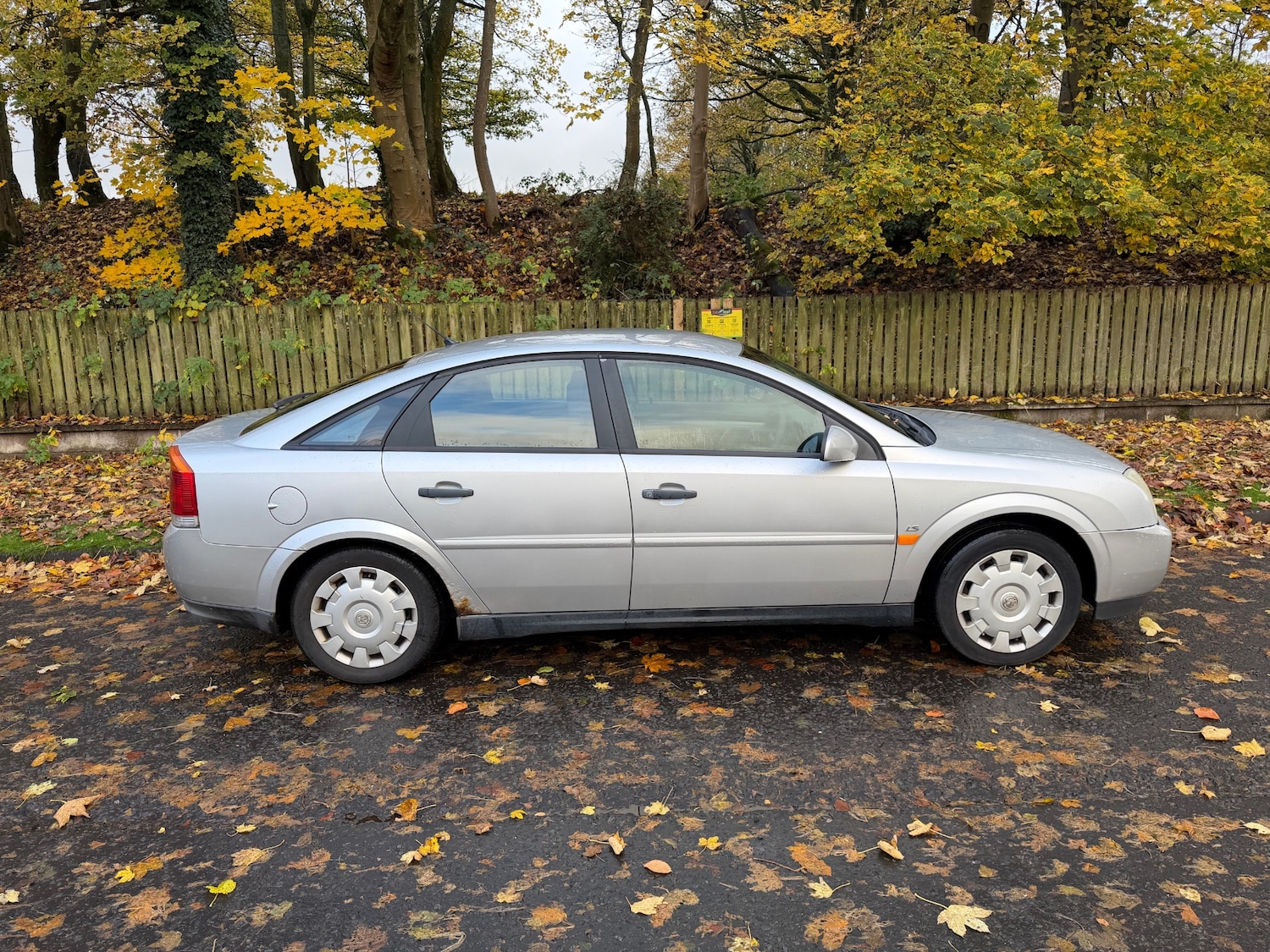 Used Vauxhall Vectra 2003 for sale - 76493821: Photo 4