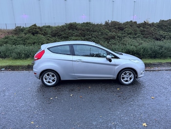 Used Ford Fiesta 2012 for sale - 76453151: Photo