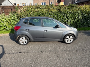 Used Kia Venga 2010 for sale - 75613819: Photo