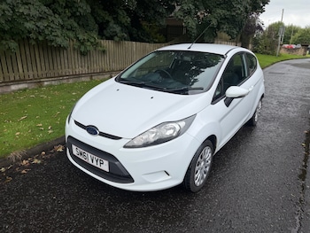 Used Ford Fiesta 2012 for sale - 79588200: Photo