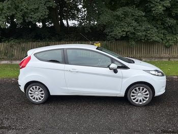 Used Ford Fiesta 2012 for sale - 79588200: Photo