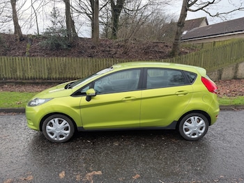 Used Ford Fiesta 2009 for sale - 77055110: Photo