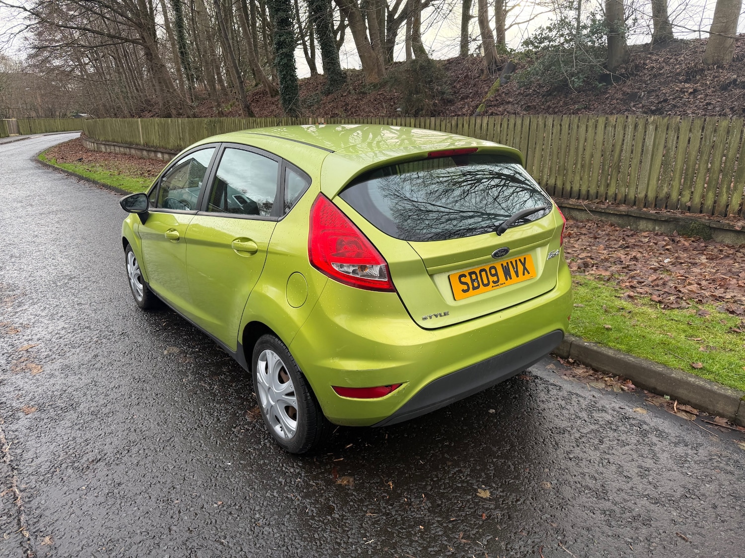 Used Ford Fiesta 2009 for sale - 77055110: Photo 6