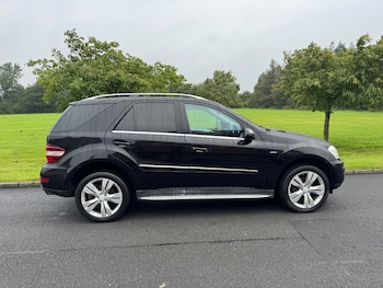Used Mercedes-Benz M-Class 2009 for sale - 75550576: Photo