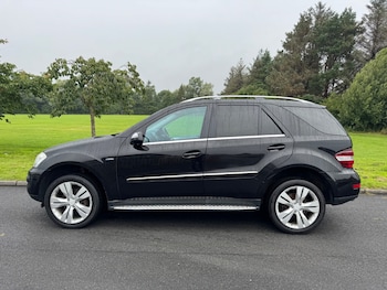 Used Mercedes-Benz M-Class 2009 for sale - 75550576: Photo