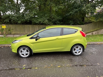 Used Ford Fiesta 2011 for sale - 75962079: Photo