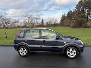 Used Ford Fusion 2010 for sale - 77189429: Photo