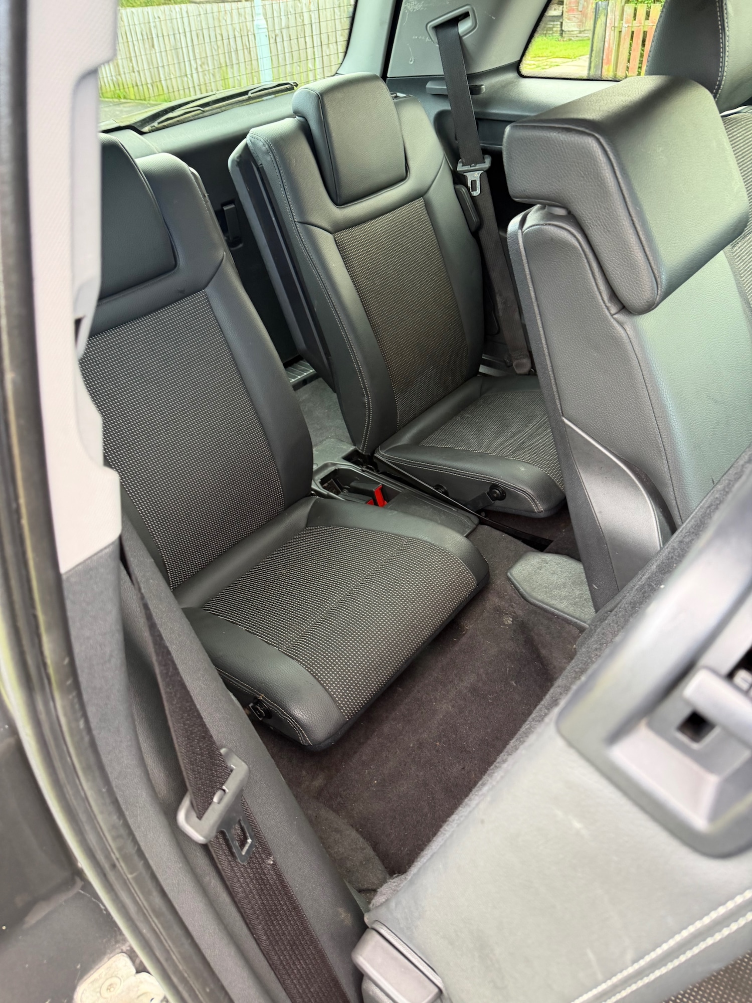 Used Vauxhall Zafira 2010 for sale - 76649654: Photo 10