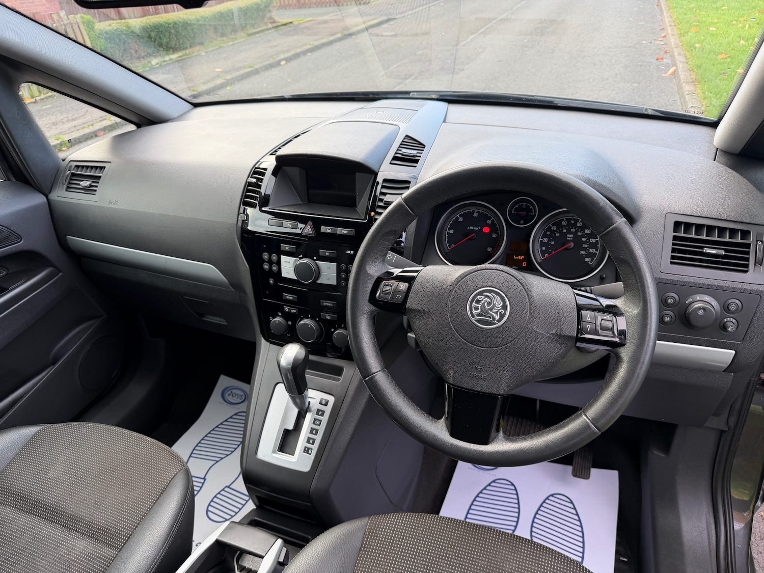 Used Vauxhall Zafira 2010 for sale - 76649654: Photo 7