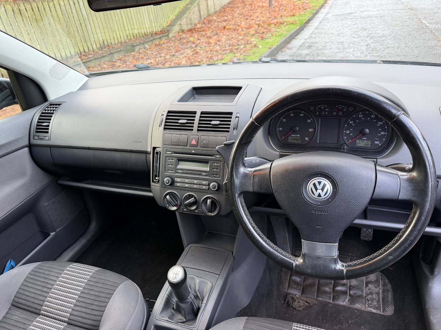 Used Volkswagen Polo 2009 for sale - 76768964: Photo 8