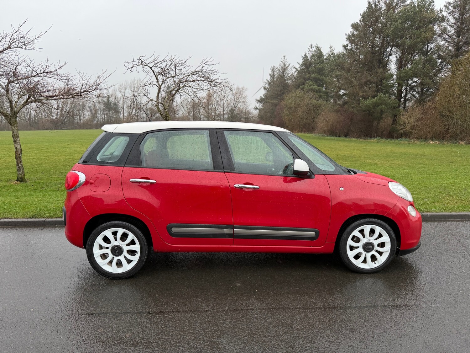 Used Fiat 500L 2013 for sale - 77682134: Photo 3
