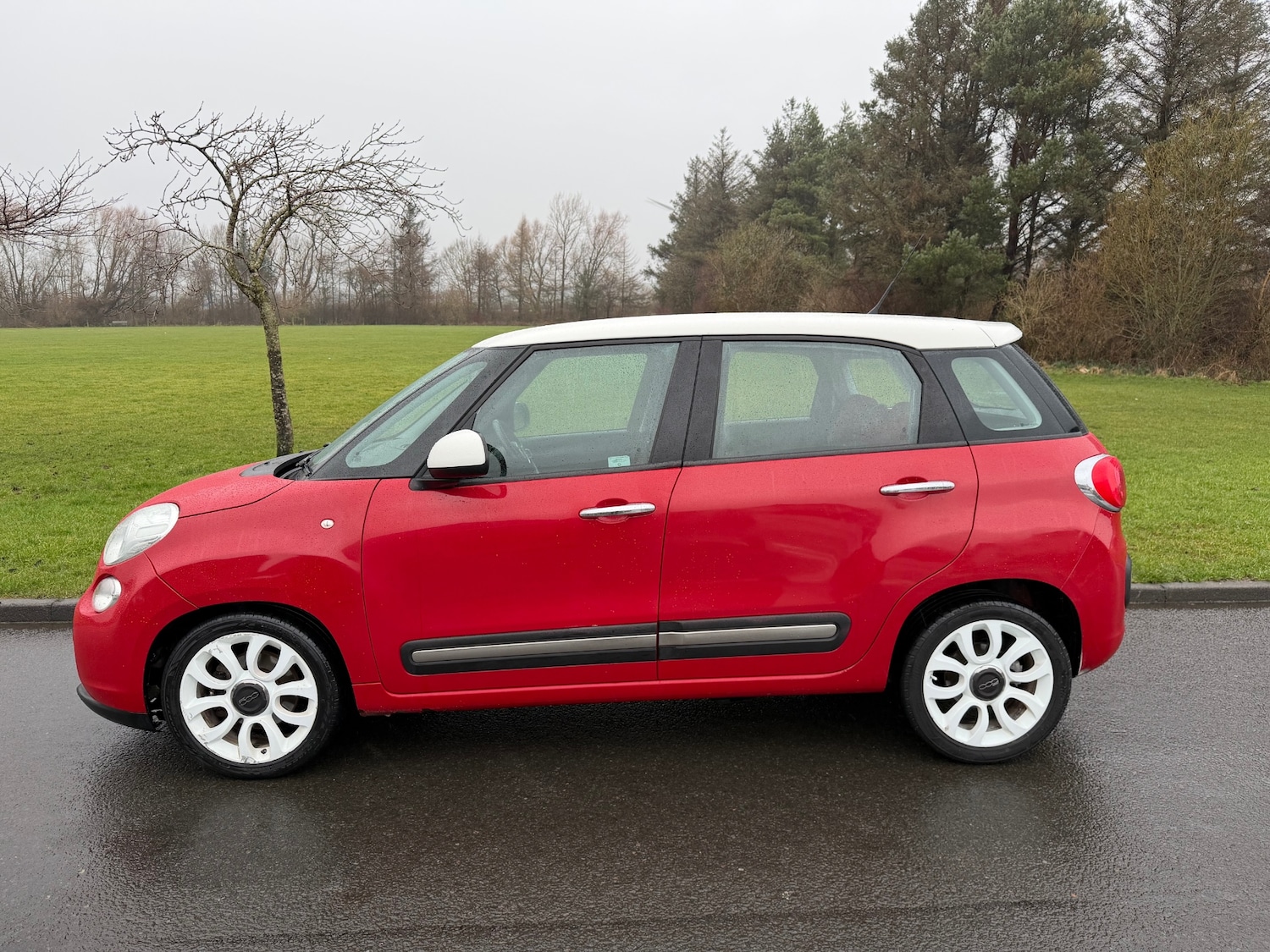 Used Fiat 500L 2013 for sale - 77682134: Photo 4