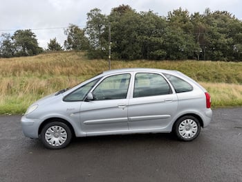 Used Citroen Xsara Picasso 2010 for sale - 79862597: Photo
