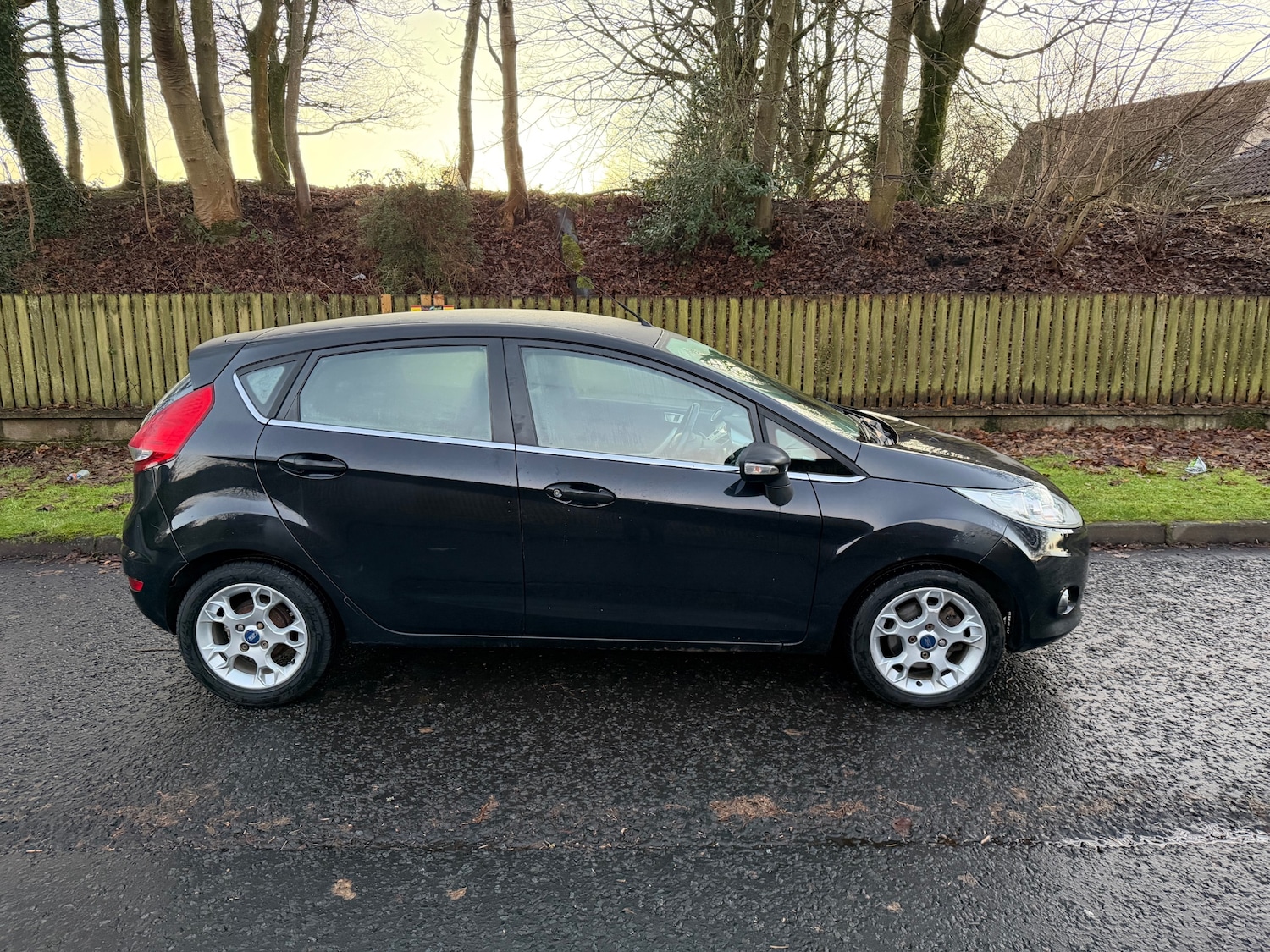 Used Ford Fiesta 2012 for sale - 77086635: Photo 5