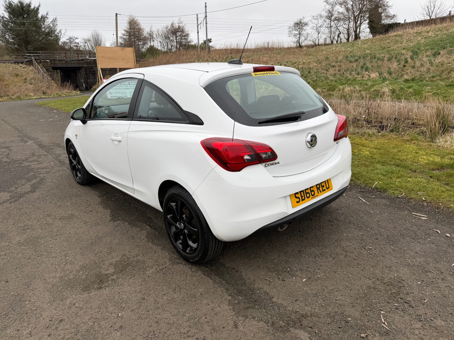 Used Vauxhall Corsa 2016 for sale - 77938278: Photo 5