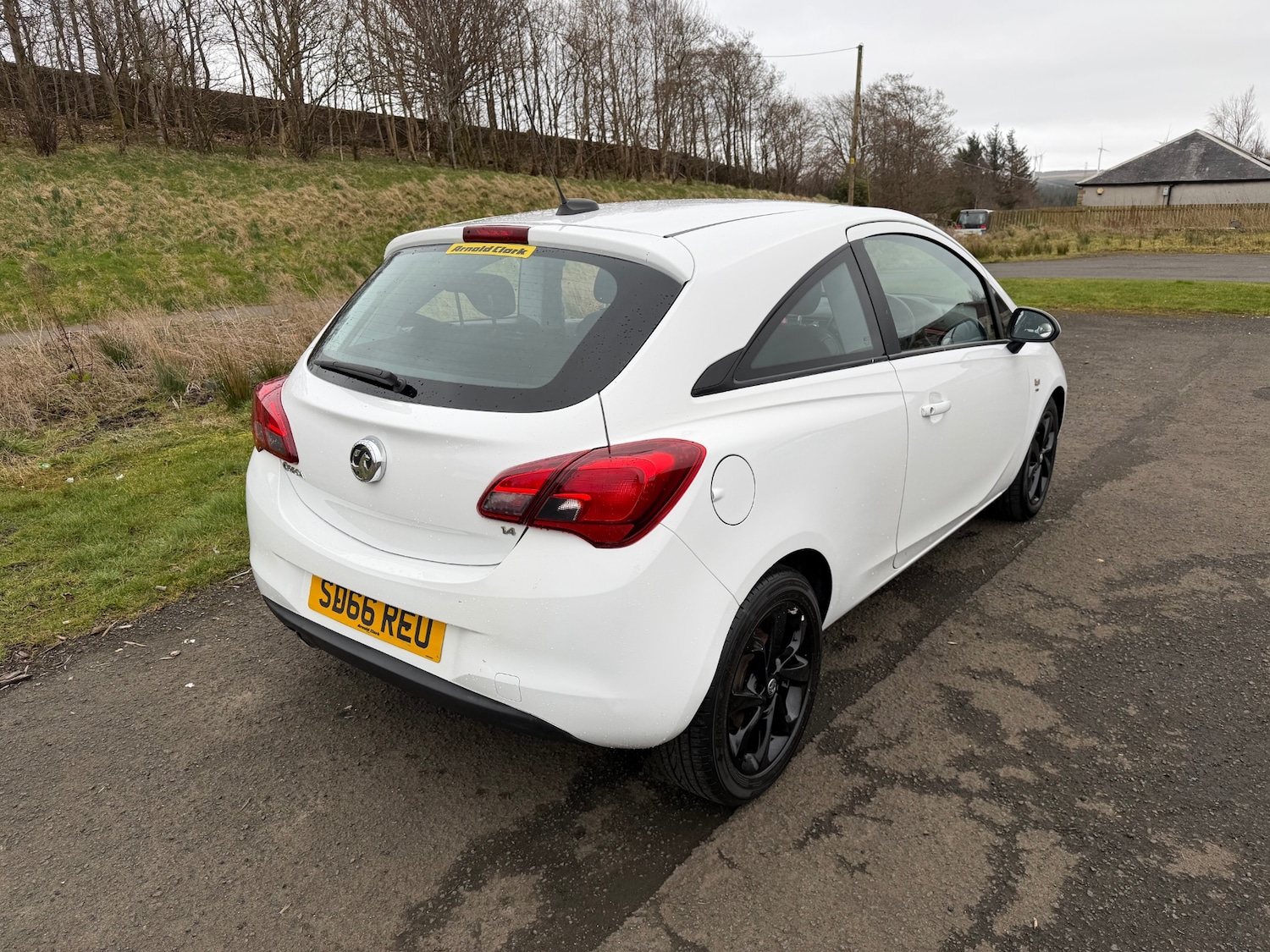 Used Vauxhall Corsa 2016 for sale - 77938278: Photo 6