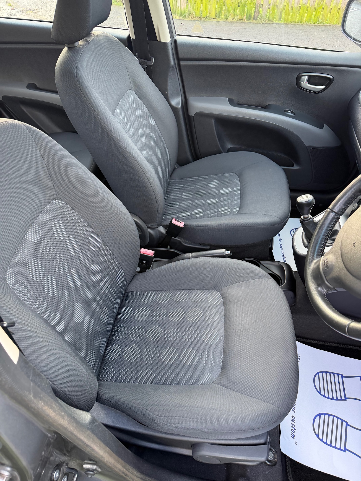 Used Hyundai i10 2011 for sale - 77701971: Photo 7