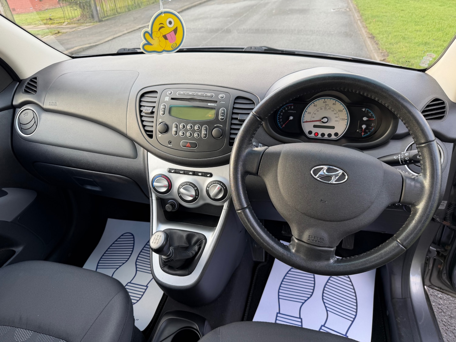 Used Hyundai i10 2011 for sale - 77701971: Photo 8