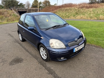Toyota - Yaris