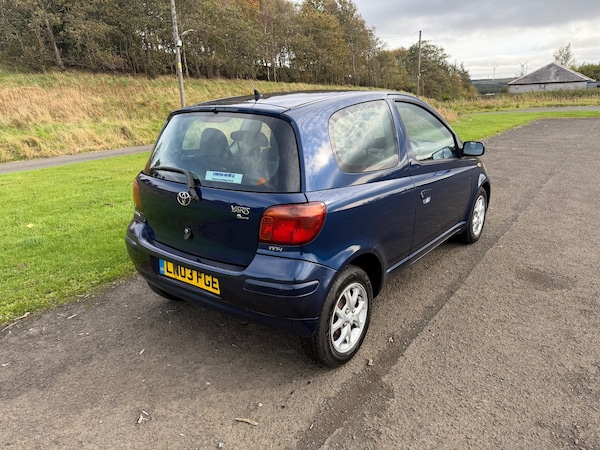 Used Toyota Yaris 2003 for sale - 76220397: Photo 6