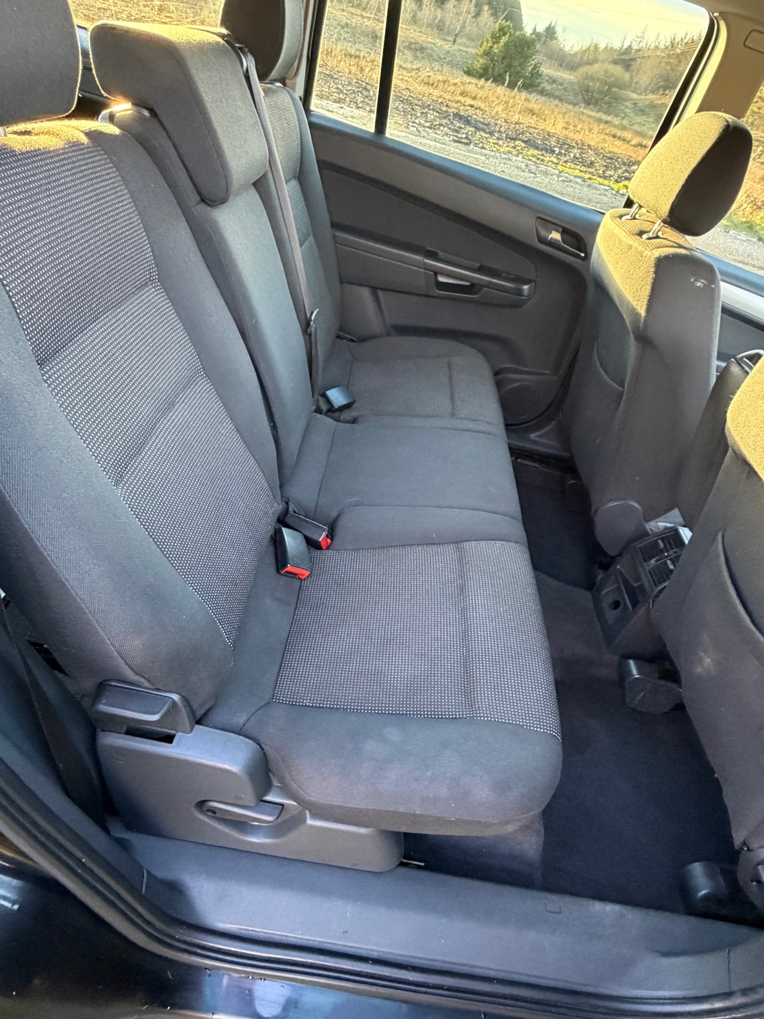 Used Vauxhall Zafira 2010 for sale - 77129834: Photo 9