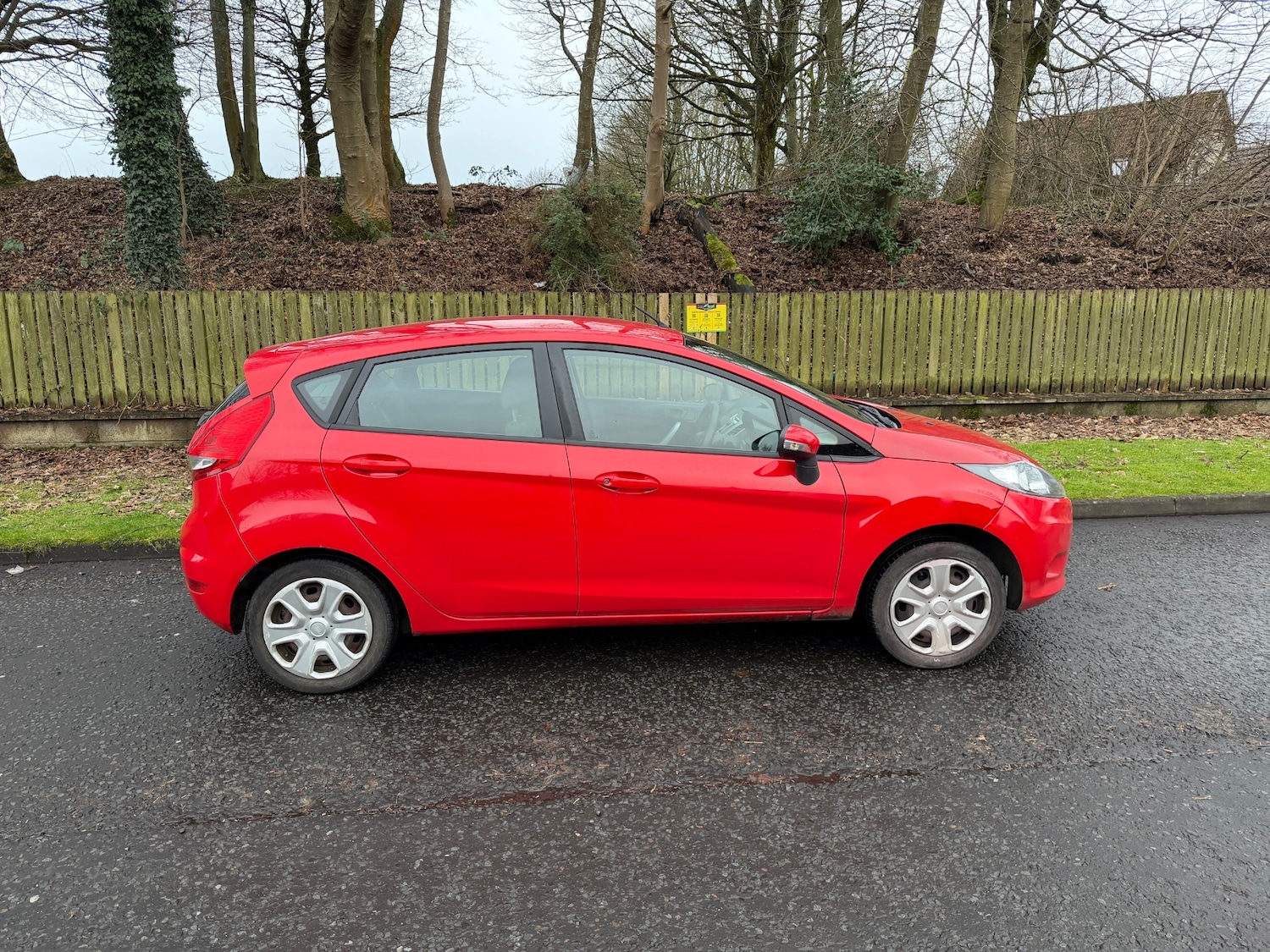 Used Ford Fiesta 2012 for sale - 77198459: Photo 2