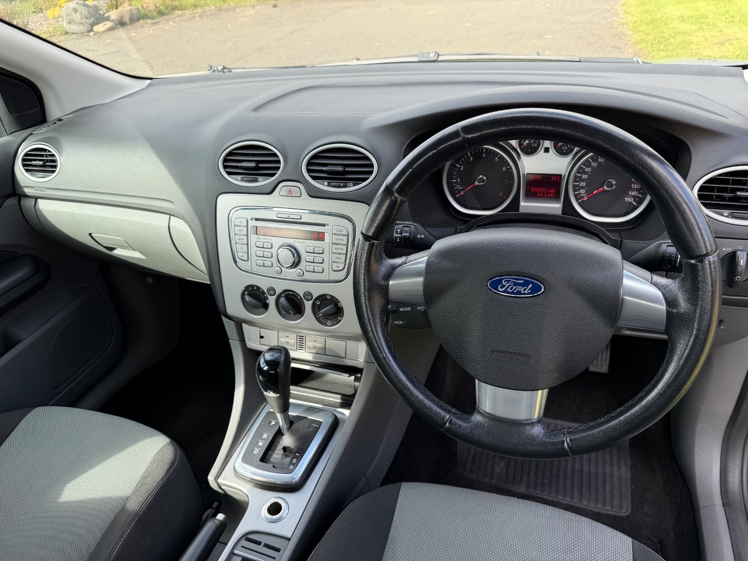 Used Ford Focus 2009 for sale - 76030016: Photo 6