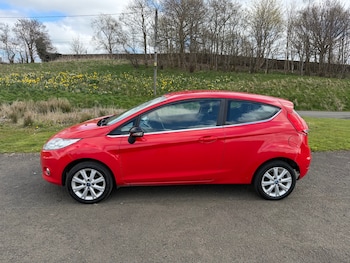 Used Ford Fiesta 2010 for sale - 79519877: Photo