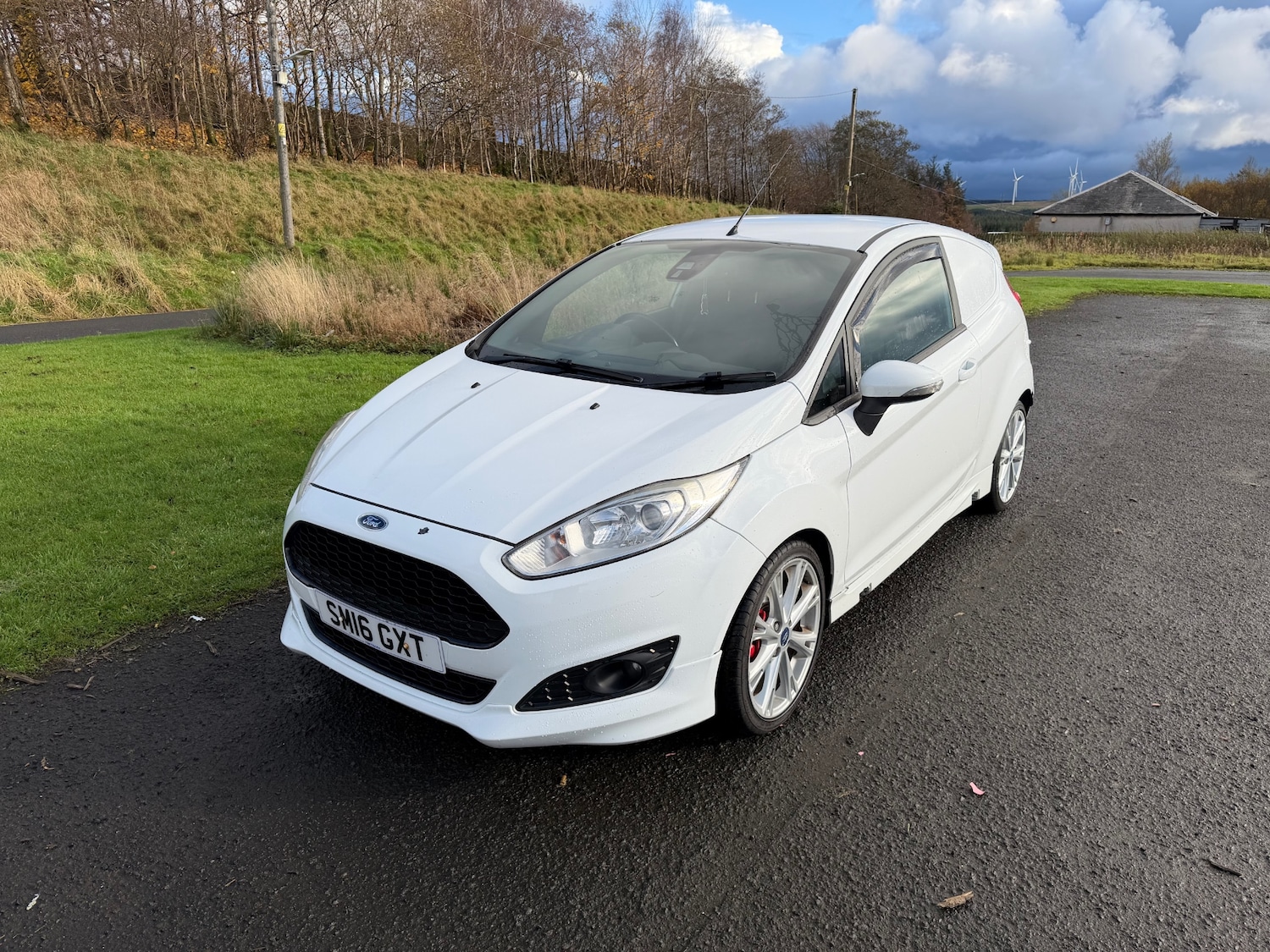 Used Ford Fiesta 2016 for sale - 76521202: Photo 2