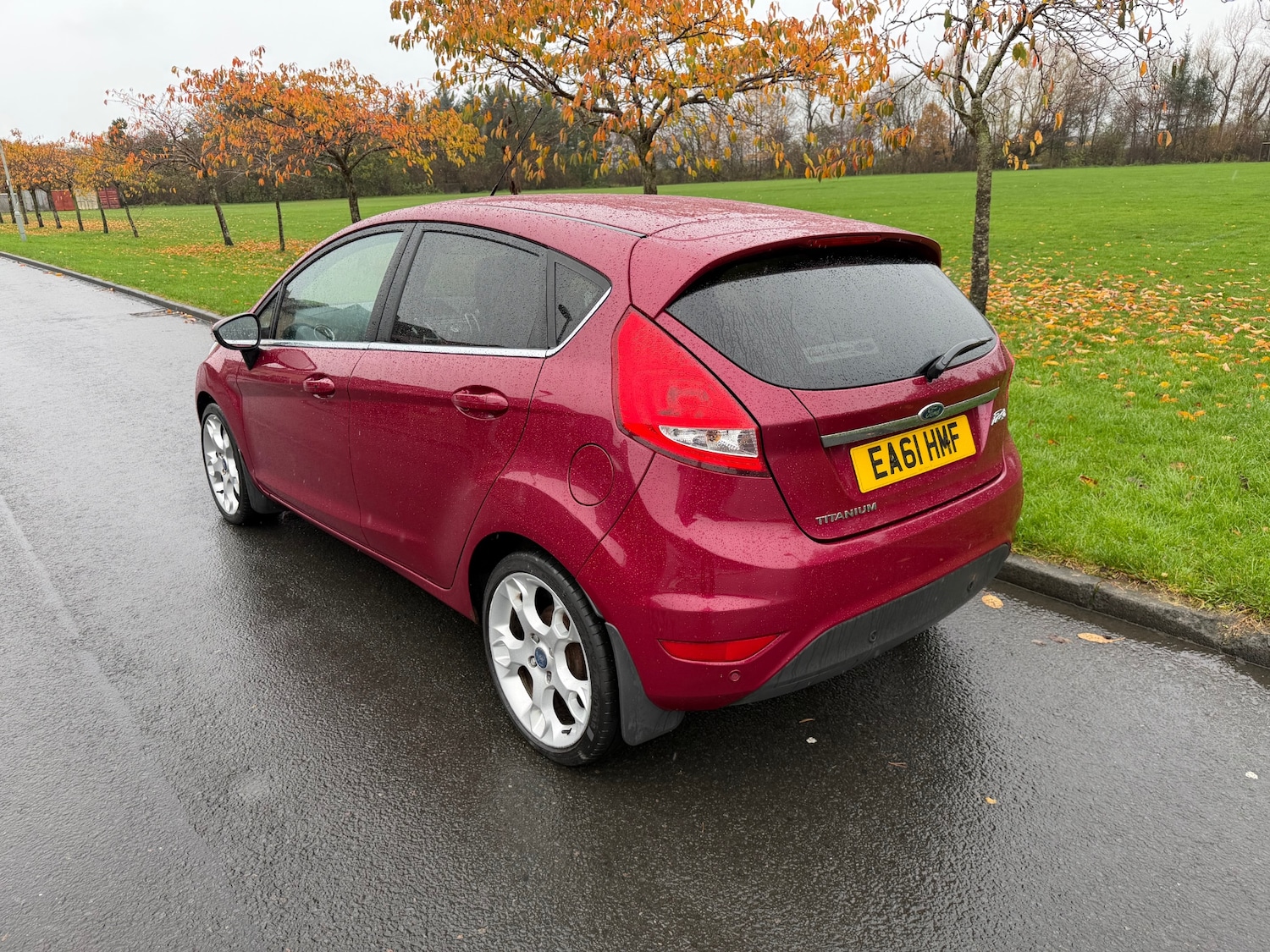 Used Ford Fiesta 2011 for sale - 76699709: Photo 6