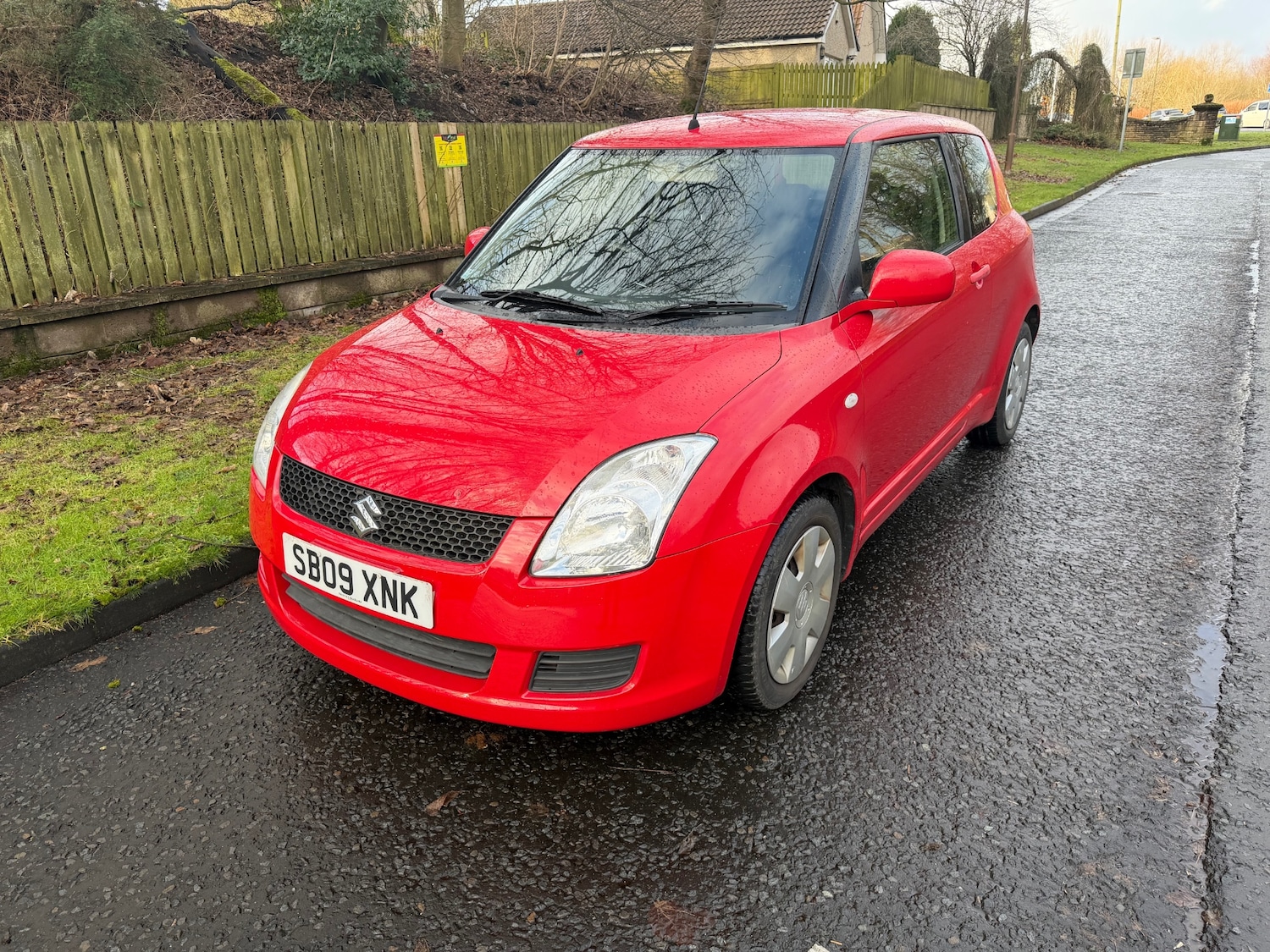 Used Suzuki Swift 2009 for sale - 77385388: Photo 2
